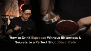 Professional barista preparing Espresso at DAVIN CAFE Bangkok with Perfect Shot techniques for coffee lovers seeking premium espresso experience and specialty coffee cafe in Bangkok