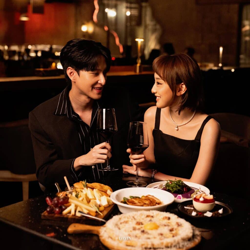 Couple enjoying dinner at DAVIN CAFE, a romantic Bangkok restaurant ideal for date nights