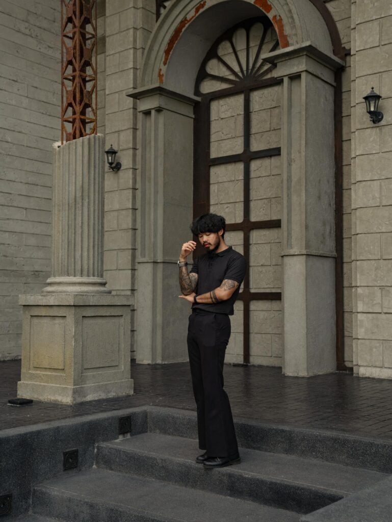 European style cafe Bangkok at DAVIN CAFE featuring an arched facade and classical European column photo spot