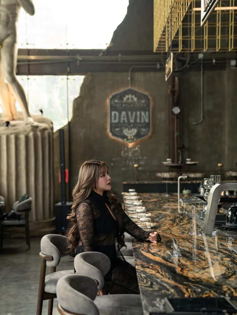 European-style cafe in Bangkok featuring a premium interior and elegant coffee bar at DAVIN CAFE